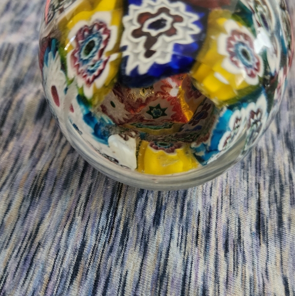 Floral Paperweight - Picture 5 of 5